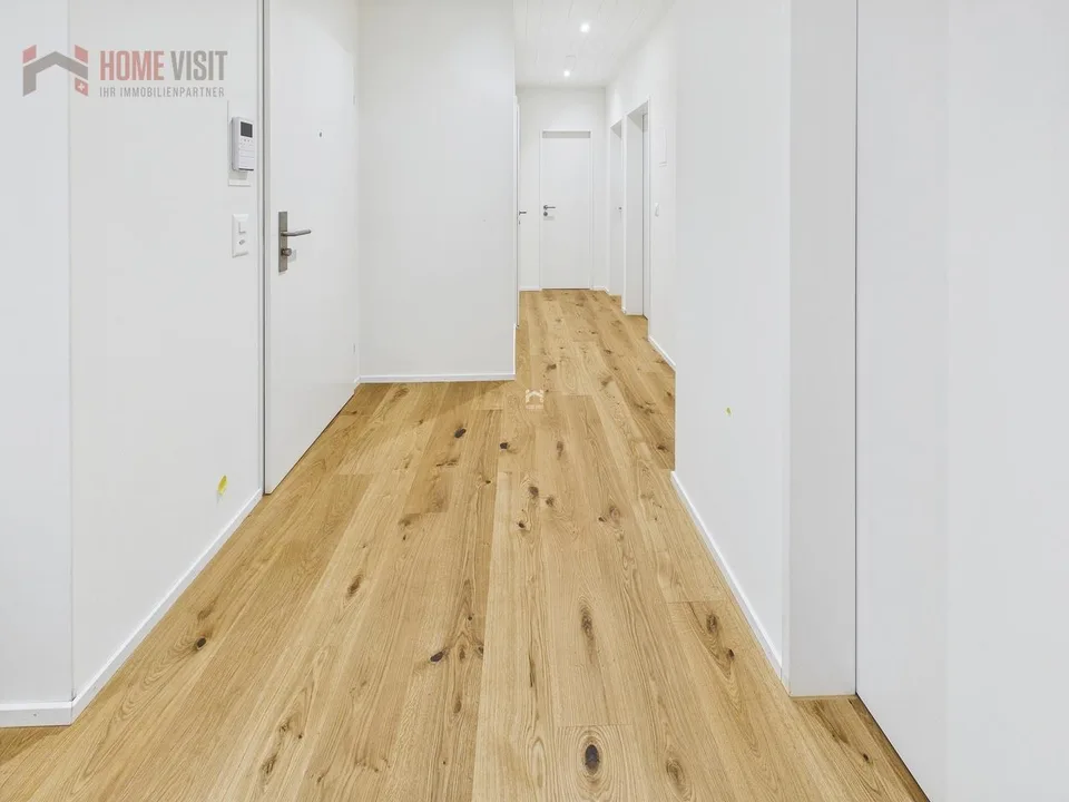 Vivre au-delà d'Allschwil - appartement de mansarde rénové de 4,5 pièces avec cheminée