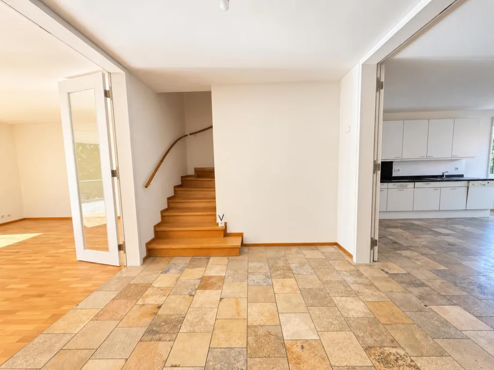 Grosszügige 4.5-Zi.-Maisonette-Wohnung mit Hobbyraum – Foto 6 von 27