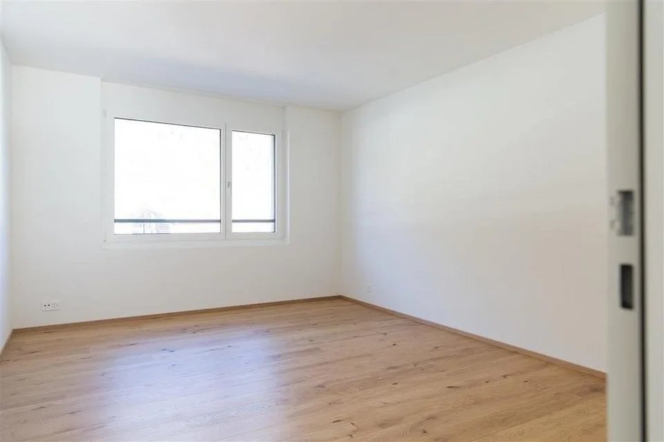 Wunderschöne 3.5 Zimmer-Wohnung in Domat/Ems zu vermieten!