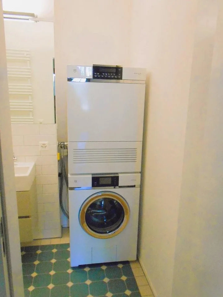 Stilvoll wohnen - moderner Altbau mit einzigartigem Charakter