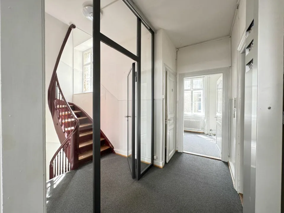 ATTRACTIVE TOWNHOUSE WITH VISIONS