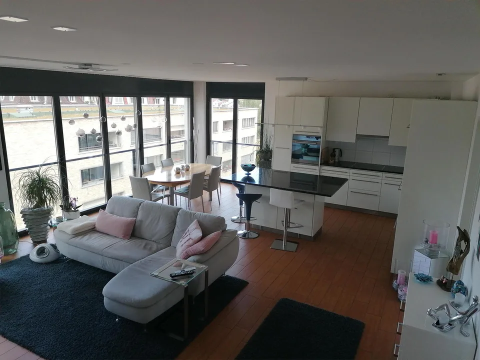 5.5 Zimmer Maisonettewohnung mit grosser Sonnenterasse