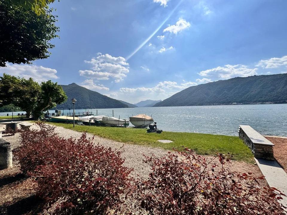 Beautiful 3.5-room duplex in new construction in Bissone