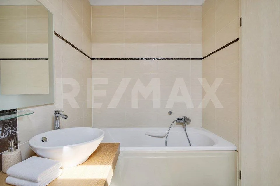 LAVIGNY – TRIPLEX DE 141 M² À L’ESPRIT MAISON