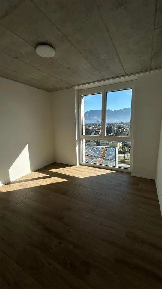 Komfortable 3.5-Zimmerwohnung mit Balkon und guter Anbindung