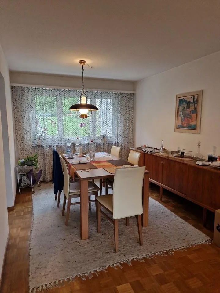 Appartement 4,5 pièces dans un quartier résidentiel calme avec vue