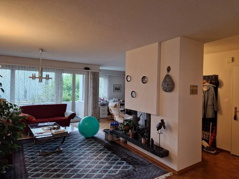 Appartement 4,5 pièces dans un quartier résidentiel calme avec vue