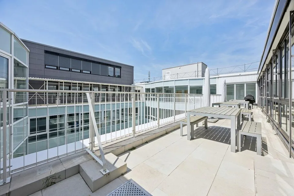 Bezugsbereite Bürofläche im Carbahaus