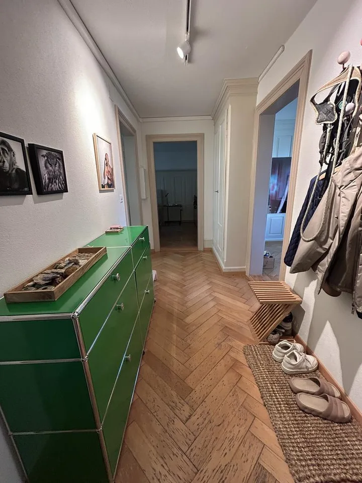 4-Zimmer Altbauwohnung in Stadtnähe