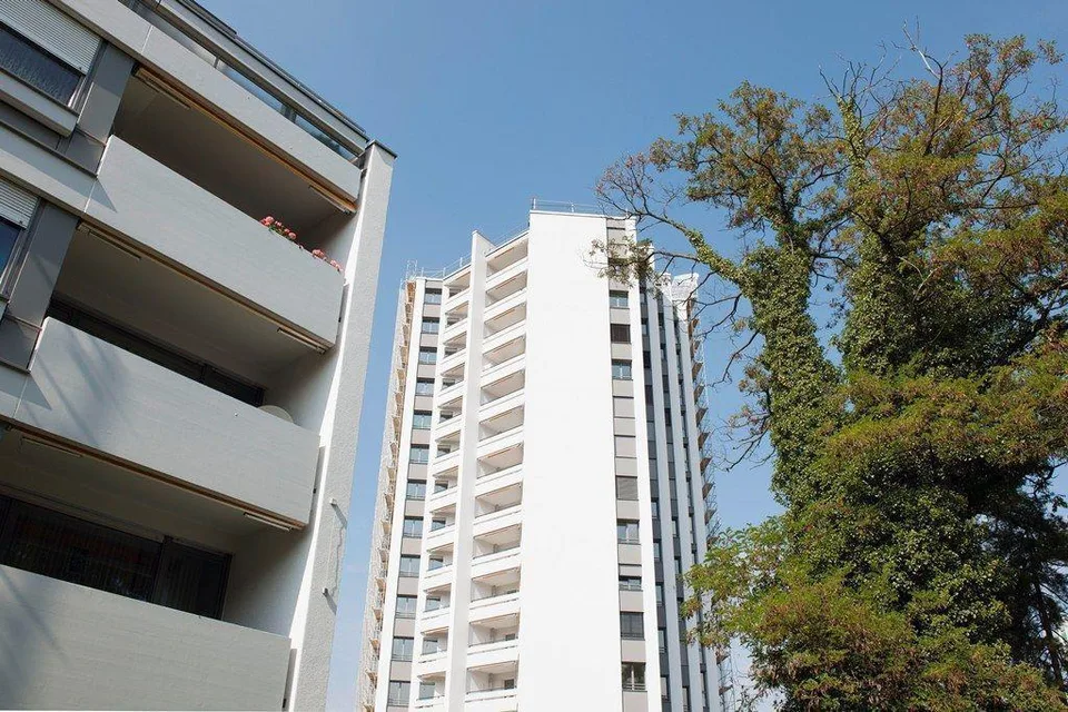 Grosszügig geschnittene Wohnung mit Ausblick