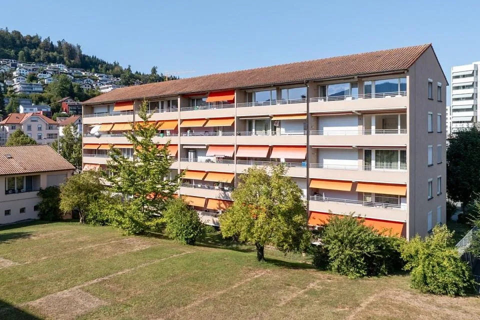 3.5-Zimmer-Dachwohnung mit viel Gestaltungspotenzial