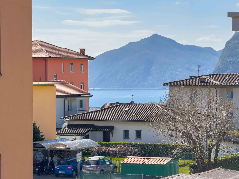 Moderno appartamento di nuova costruzione in vendita a Canobbio