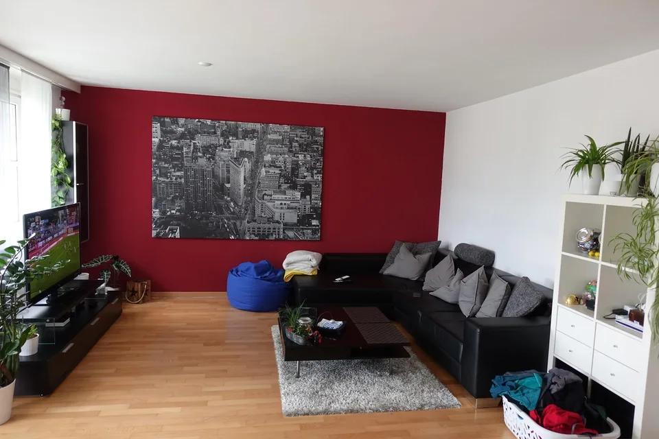 Schöne, grosse 4.5 Zimmerwohnung an ruhiger Lage mit Lift,