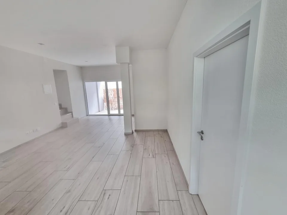 Attractive 2.5-room apartment in the quiet canton of Glarus