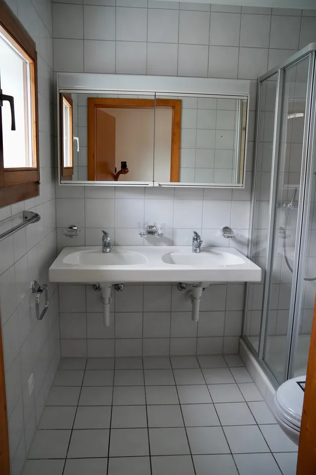 schöne und geräumige 4.5-Zimmerwohnung an zentraler Lage zu vermieten