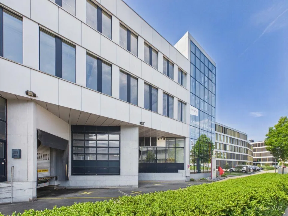 Grosszügige Gewerberäume für Labor, Entwicklung und Produktion – foto 20 di 21