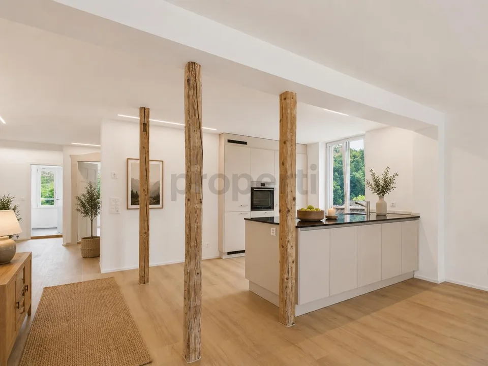 Maisonette moderne de 4,5 pièces avec balcon, Rheineck