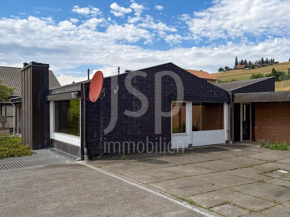 7 Zimmer Einfamilienhaus mit atemberaubendem Panorama