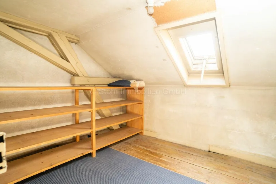 Charming 6.5-room detached house with great potential in the popular Deutweg district