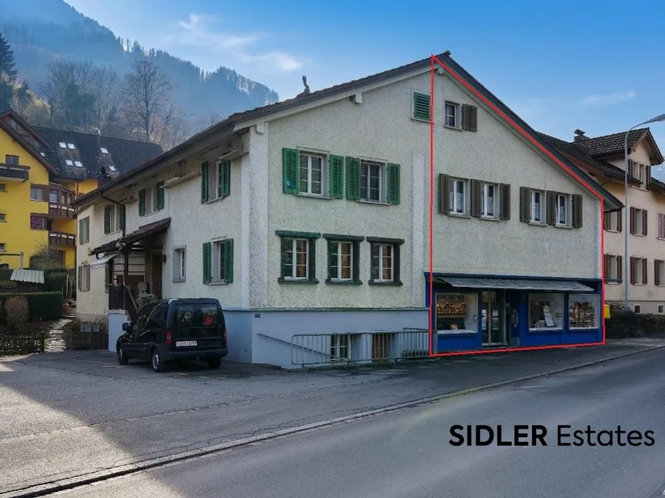 Einfamilienhaus mit Gewerbe und Schopf