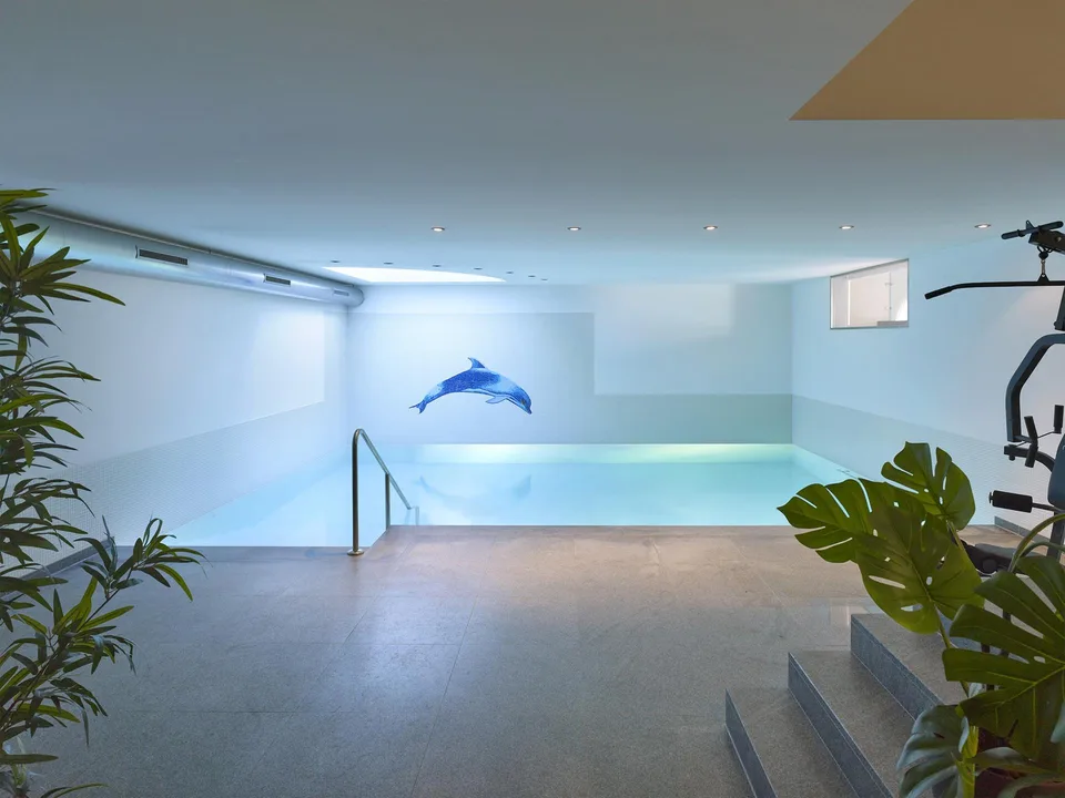Exclusive villa with indoor pool, sauna, and garden on the exclusive Wartenberg in Muttenz