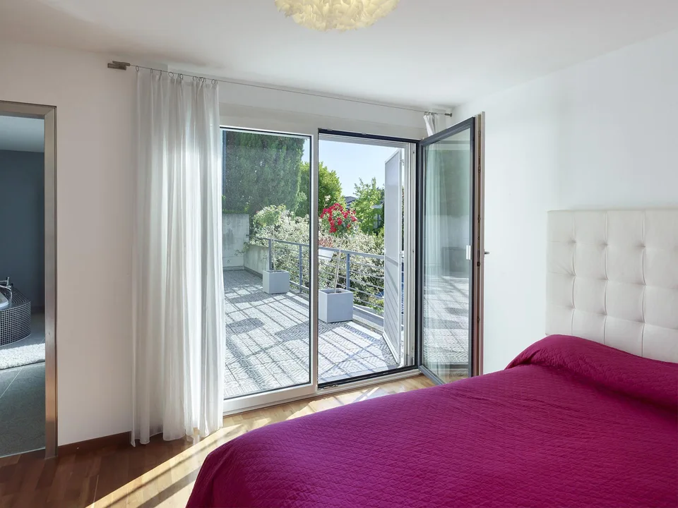 Exclusive villa with indoor pool, sauna, and garden on the exclusive Wartenberg in Muttenz