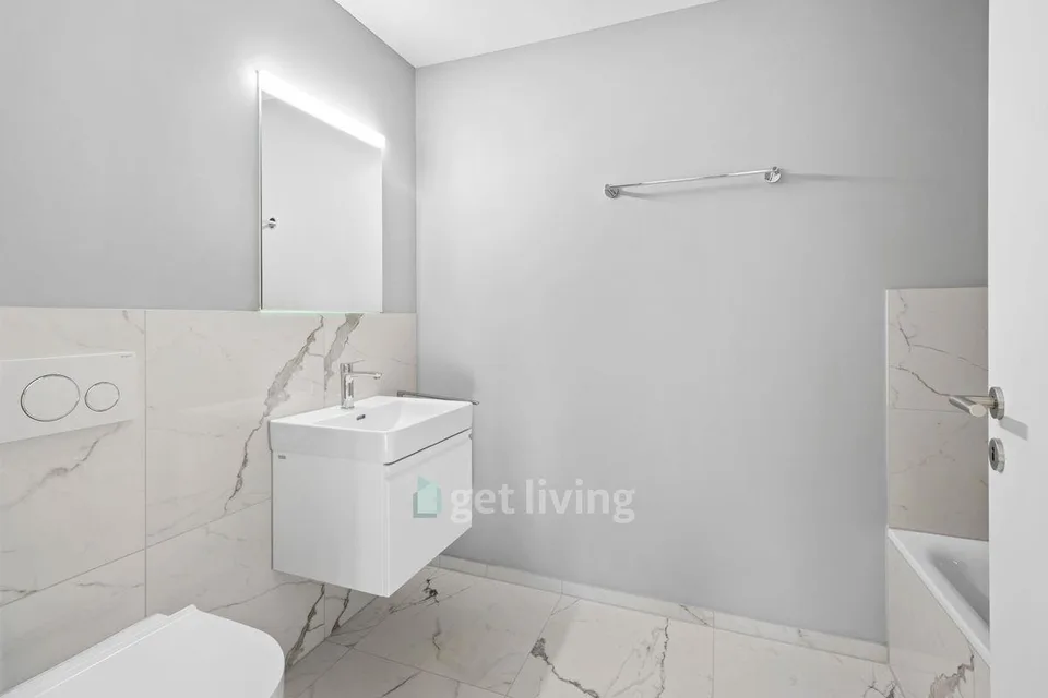 Traumhafte 3.5 Zimmer-Wohnung im ersten Stock mit Aussicht