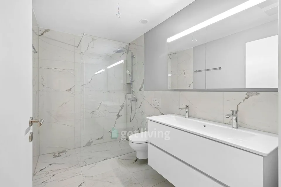 Traumhafte 3.5 Zimmer-Wohnung im ersten Stock mit Aussicht
