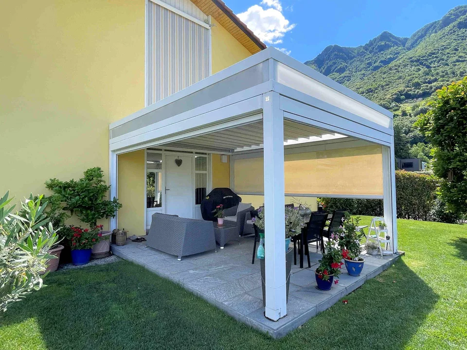Casa con ampio giardino ben curato in zona tranquilla e soleggiata