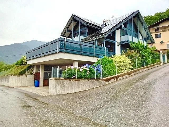 5 1/2-Zimmer-Villa an sehr ruhiger, sonniger Aussichtslage / villa ...