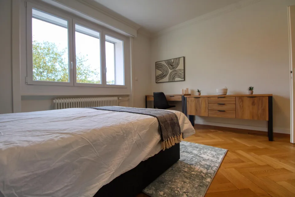 Modern Coliving with Green Surroundings and City Access in Lausanne-Bé