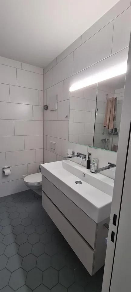Schöne und helle 2.5-Zimmer-Wohnung im EG nahe Bahnhof Dietlikon