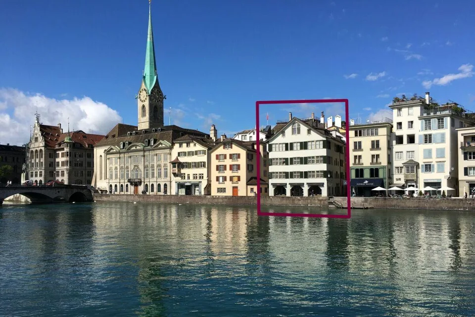 NUR FÜR PF: Herrschaftliche Räume direkt an der Limmat!