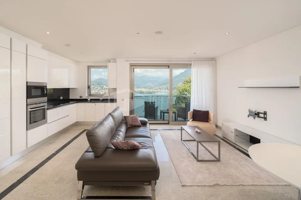 Appartement de 3,5 pièces, meublé, avec vue sur le lac