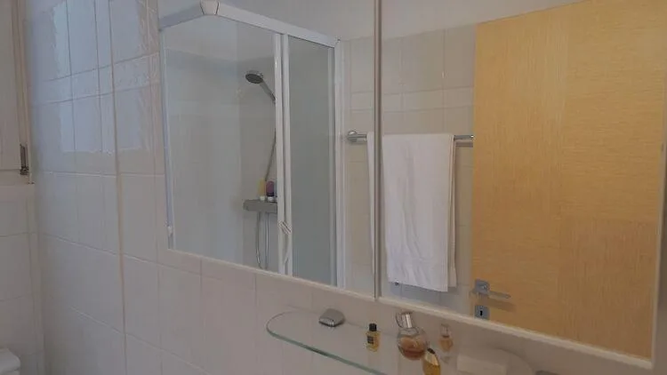 3 ZI-WOHNUNG IN ALDESAGO (TI), MÖBLIERT, TEMPORÄR