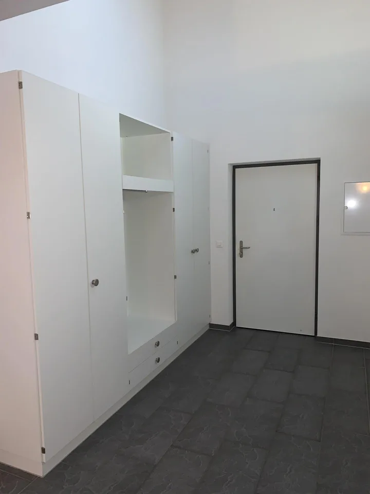 grosszügige 3.5-Zimmer-Dachwohnung mit Top-Aussicht in Grossaffoltern
