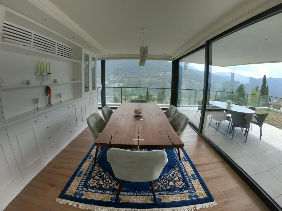 Ampia villa moderna vicinanza TASIS