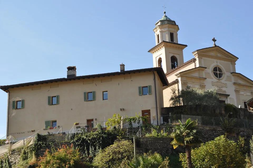 Appartamento in casa d'epoca a Carabbia