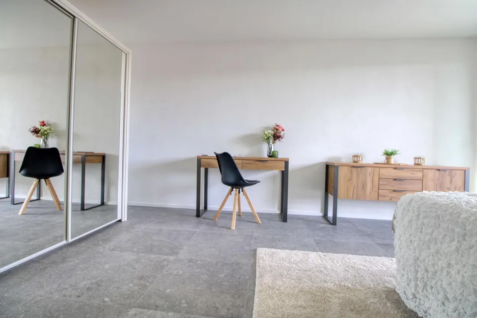 Spacious Coliving Apartment in Crissier with private Balcony