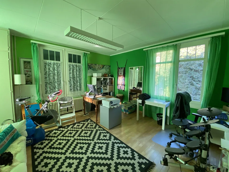 4.5-Zimmer-Liebhaberwohnung (115 m2) mit See- und Bergpanorama