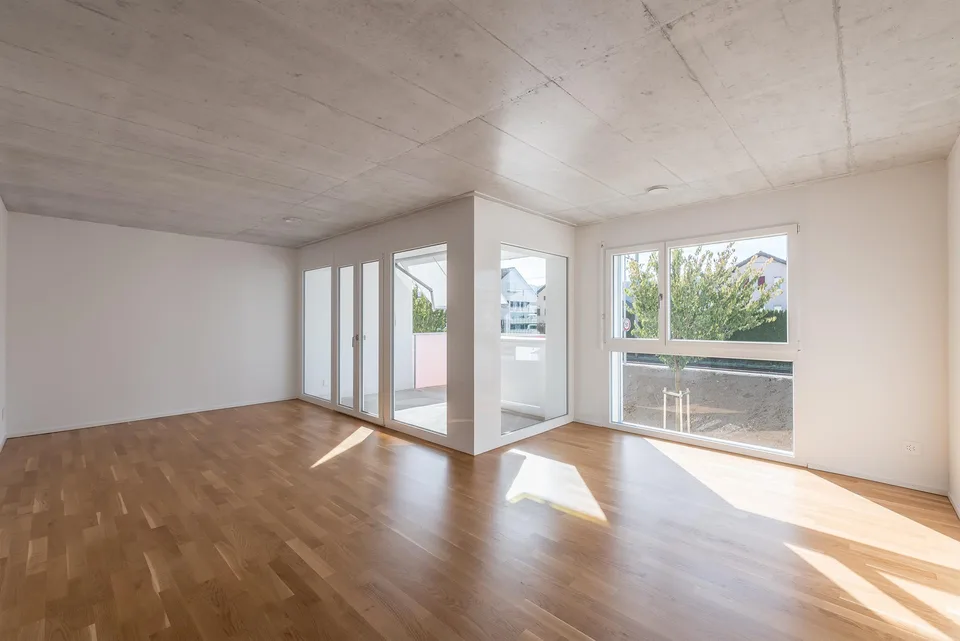 Living space with open kitchen seeks new stories!