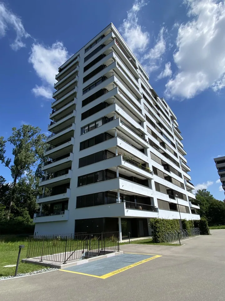 Attraktive 3.5 Zimmerwohnung, nähe Bachgraben