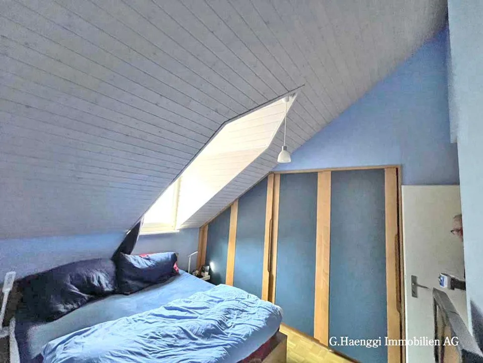 Appartement-maisonnette spacieux et lumineux 5 1/2 pièces avec balcon dans la vieille ville