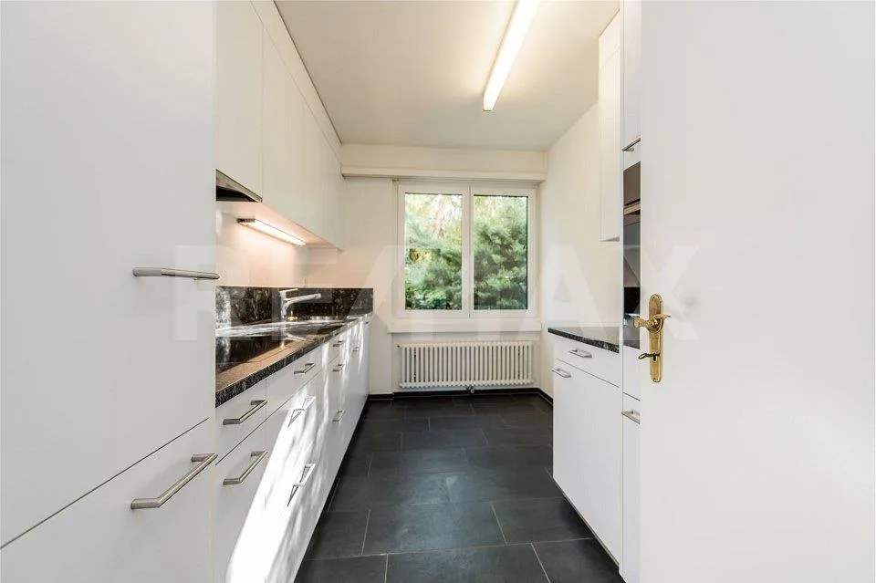 3 ½-ZIMMER-WOHNUNG MIT SONNIGER TERRASSE