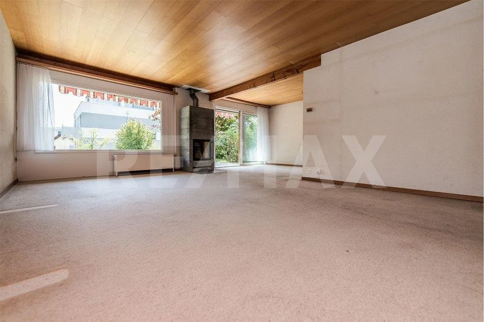 5 ½ ZIMMER HAUS AUF 692 m² SONNIGEM GRUNDSTÜCK