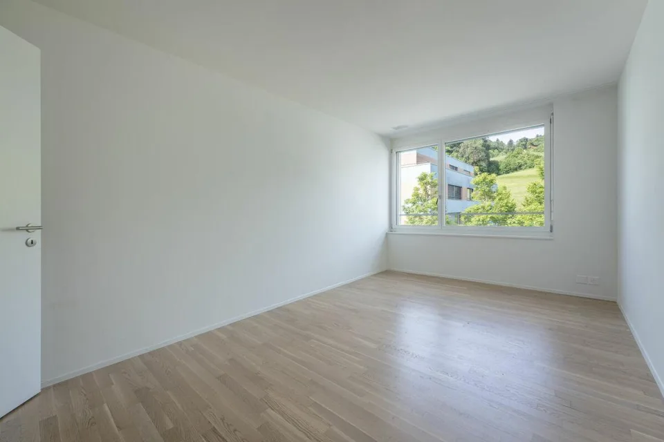 Lichtdurchflutete 3.5-Zimmer-Wohnung mit hochwertigem Innenausbau