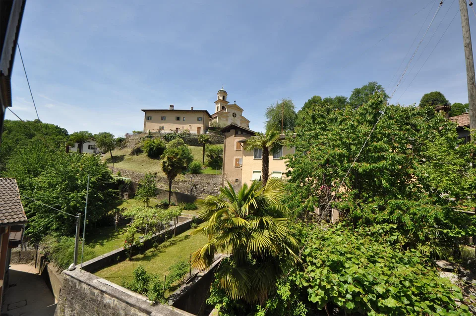 Casa di nucleo a Carabbia