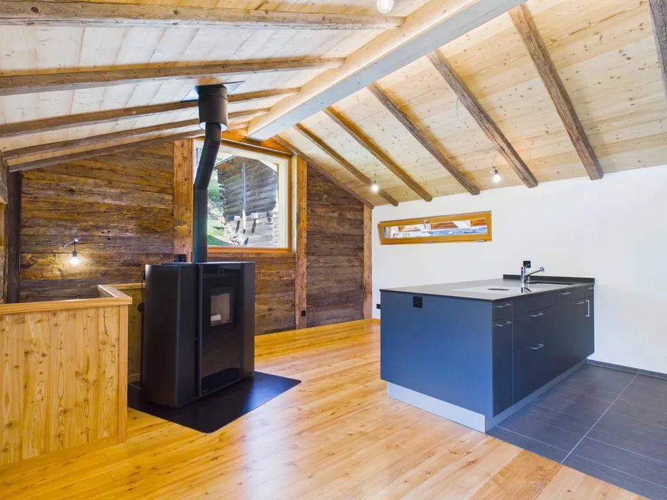 High-quality converted barn in the Binntal valley – photo 9 of 23