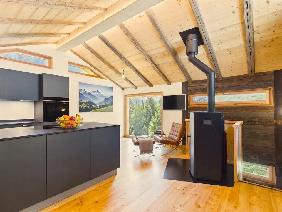 High-quality converted barn in the Binntal valley – photo 7 of 23