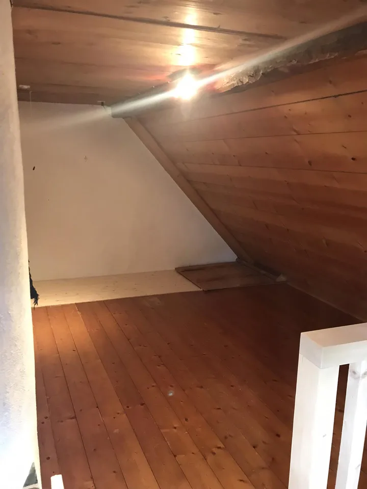 Doppelstöckige Wohnung an ruhiger Wohnlage, inklusive Stromkosten